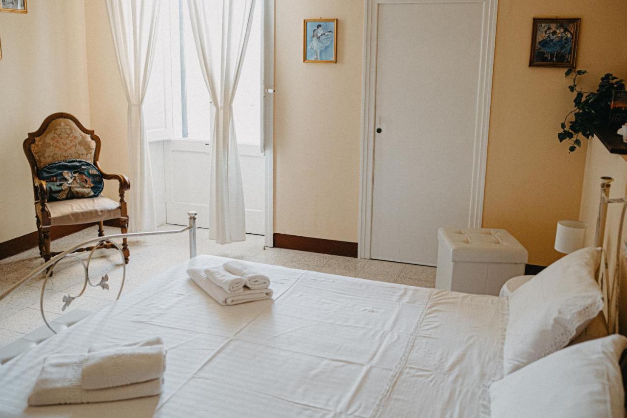 Bed and Breakfast Piazza Argento Lecce Exterior foto