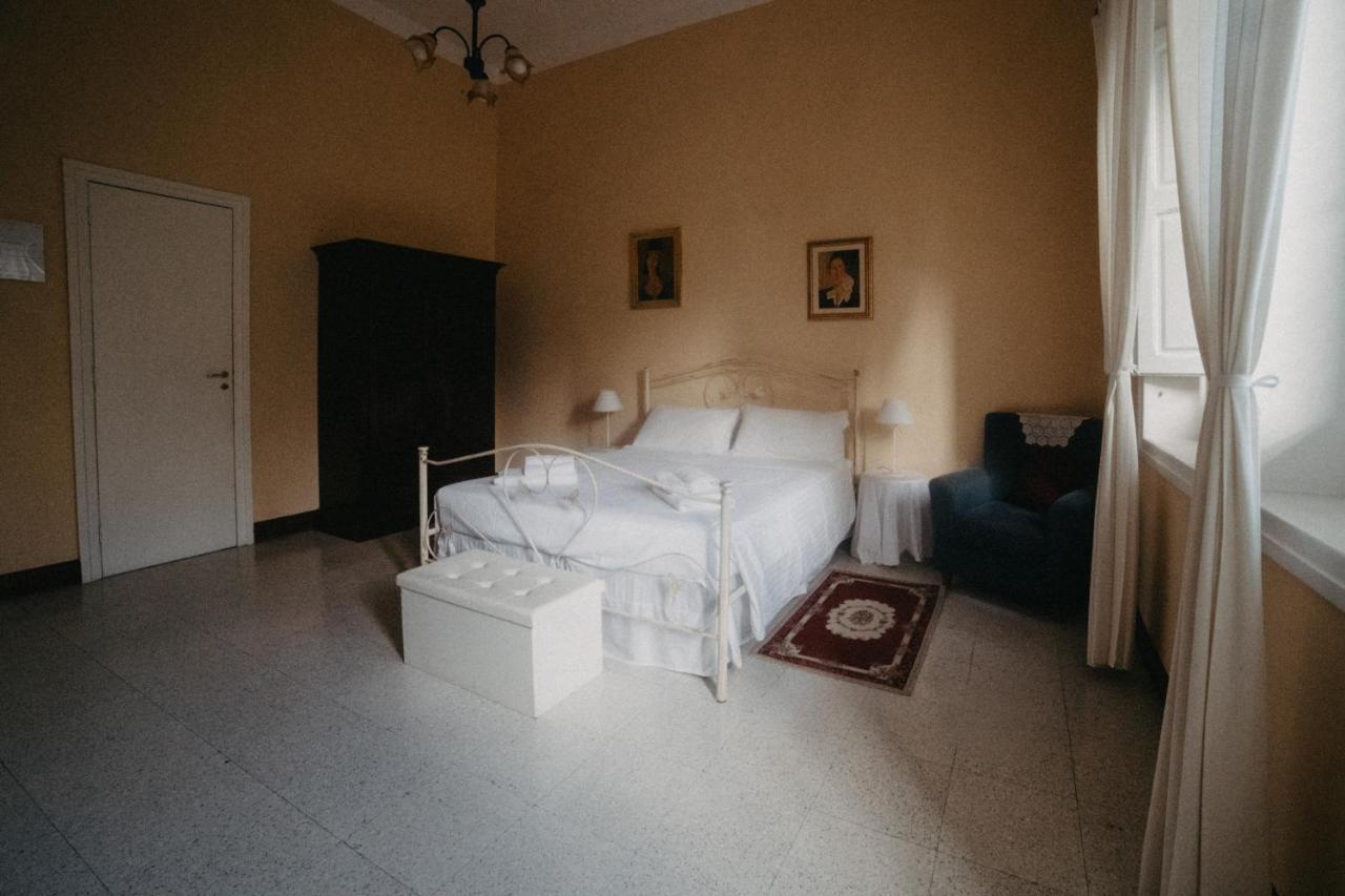 Bed and Breakfast Piazza Argento Lecce Exterior foto