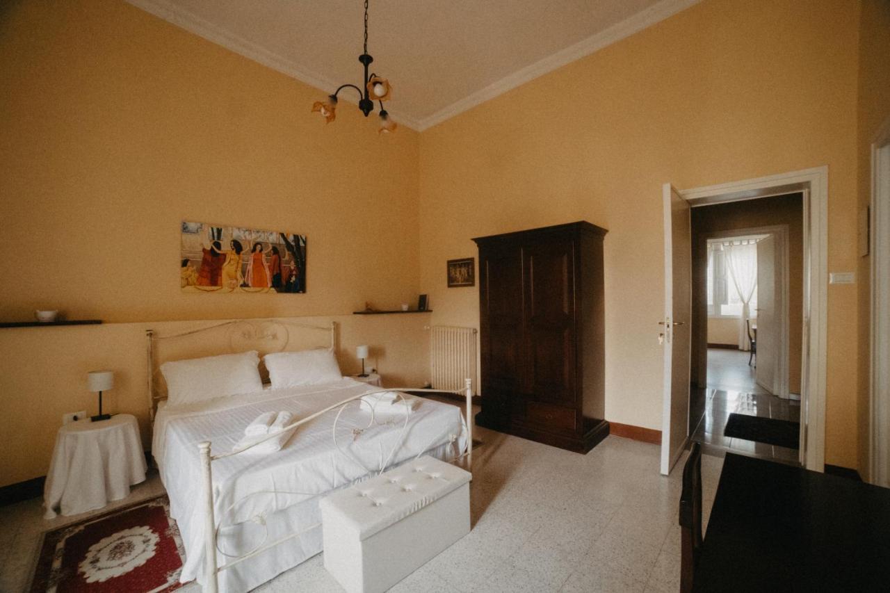 Bed and Breakfast Piazza Argento Lecce Exterior foto