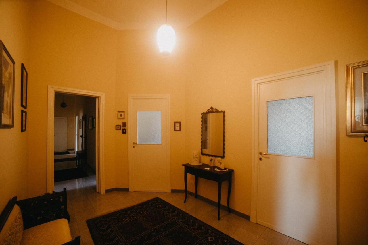 Bed and Breakfast Piazza Argento Lecce Exterior foto