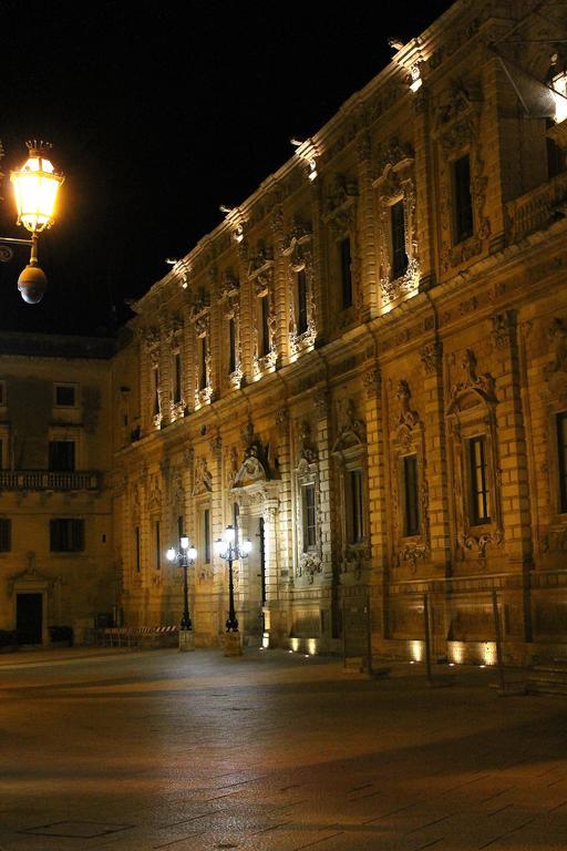 Bed and Breakfast Piazza Argento Lecce Exterior foto