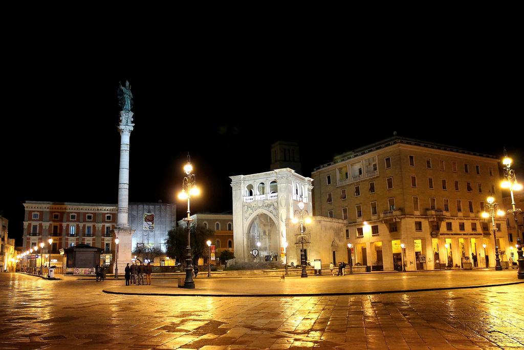 Bed and Breakfast Piazza Argento Lecce Exterior foto