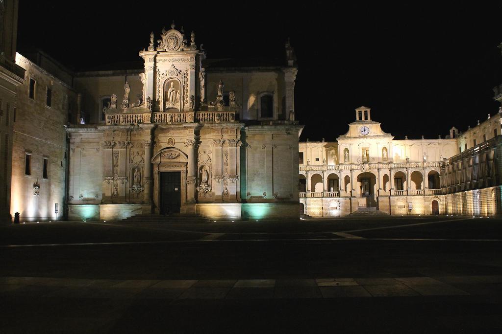 Bed and Breakfast Piazza Argento Lecce Exterior foto